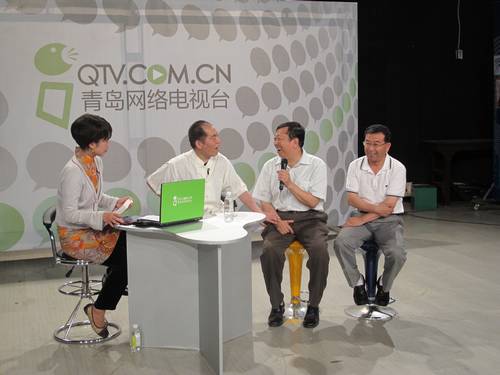 梁晓声与知青代表畅谈