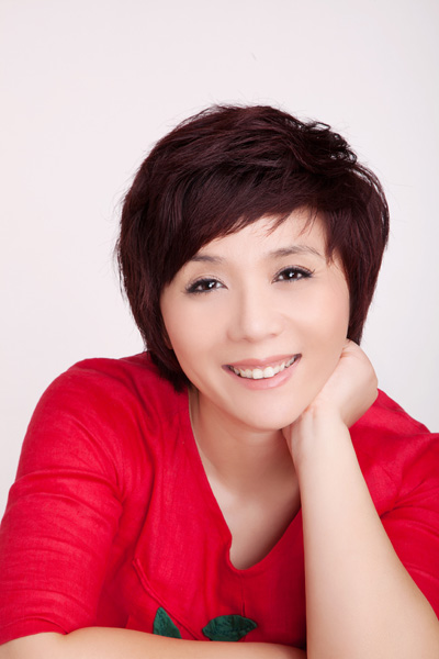岛城<em>网络女作家</em>陈冰:《指尖上的隐私》周六书