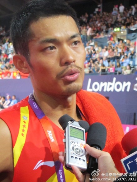 青岛记者采访超级丹_林丹 李宗伟 伦敦 奥运