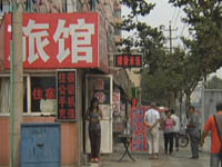 脆弱：大学伊始女孩闹自杀