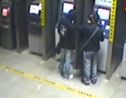 警惕！ATM机取款遭割喉