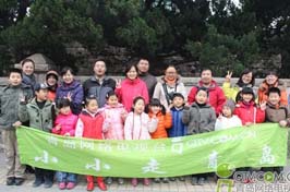 小小饲养员走进青岛水族馆