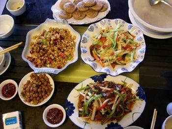 点一点“舌尖上的浪费”