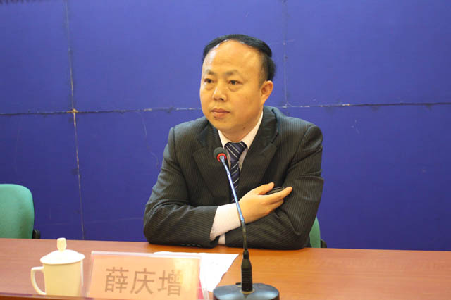 “添彩十艺节——青岛演艺集团2013演出季”新闻发布会 主持人 薛庆增