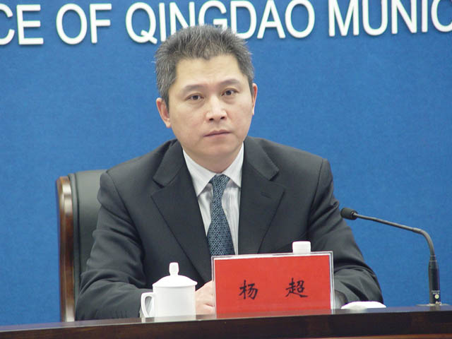 “2011年市办实事完成情况”新闻发布会主持人 杨超