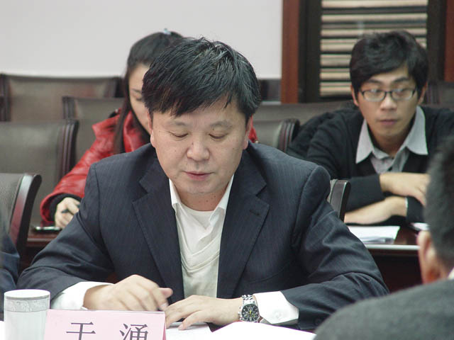 “朝鲜血海歌剧团大型歌剧《梁祝》及2012青岛军民迎新春文艺晚会”发布会 于涌