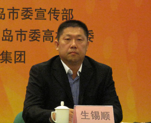 “双星杯2011国际大学群英辩论会”新闻发布会 生锡顺
