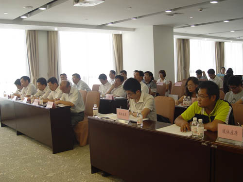 “我市食品安全监管职责分工说明”新闻发布会媒体记者