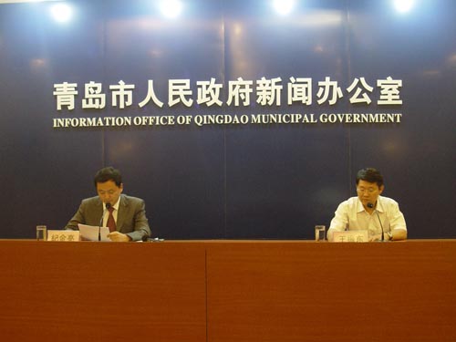 “青岛市2011年重点项目上半年进展情况”新闻发布会现场