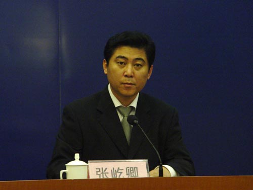 2011中国青岛国际时装周暨青岛名优产品交易会等筹备情况主持人 张屹卿
