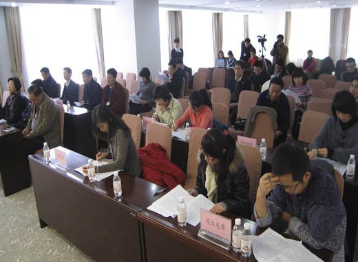 2011年青岛市汽车尾气污染防治行动新闻发布会现场媒体记录