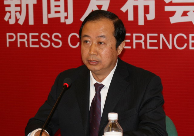市经贸委副主任王为介绍迎奥工作进展情况