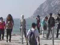 崂山迎来客流高峰 单日游客接待量创历史新高