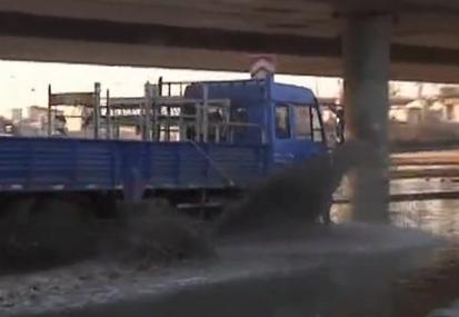 马上就办：积水成灾 马路成河