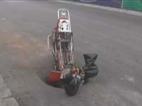 大雾出行麻烦多：能见度不足50米 市民迷路找不着家