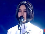尚雯婕白衣女王范儿登场_献唱《小星星》