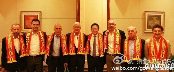 恒大官方宣布续约里皮3年 教练团队将集体留任