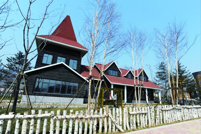 万国园艺来青争“艳”(组图)