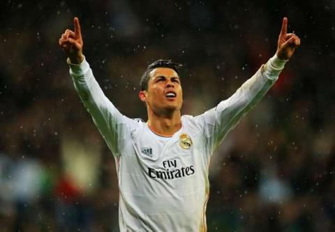 拜仁这个“玻璃人”魔咒啥时候能破?聊聊伊藤洋辉又伤了的那些事儿