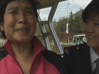 想逛世园会 志愿者帮老人圆梦