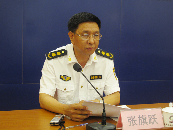 城市管理行政执法局副局长张旗跃