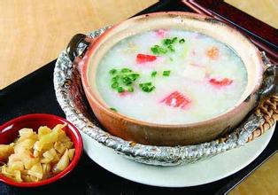 绝对美味：祛湿又美味的薏米海鲜粥