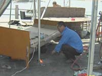 海边占道市场被清除 整治行动还将继续
