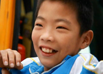 小明志的爱心上学路