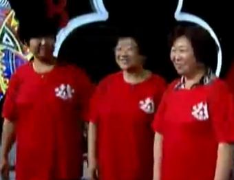 第一局：美女组合队2分领先