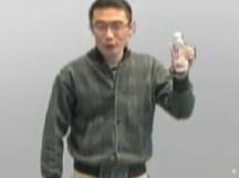 第一局：光光队6比0领先明明队