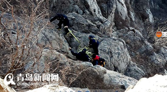 新闻17点:全国年终奖排名上海最高 四川查处问