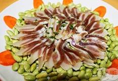 绝对美味：南方特色的咸肉毛豆