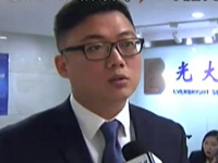 股市昨大跌 今天基本与昨天持平