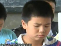 无腿少年的大学梦