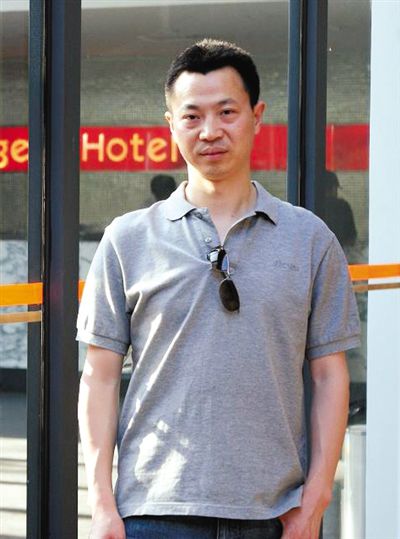 副教授吐槽办证难:准生证办完女儿早已满月_办