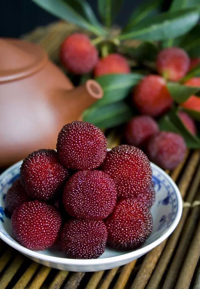 杨梅的正确打开方式 好吃到没朋友!_杨梅_青岛