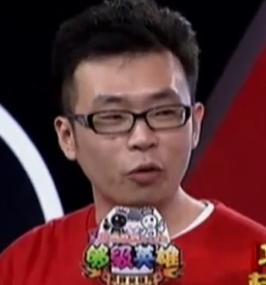 第一局：长姿势队8：0轻松战胜三杰队