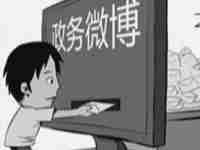 啤酒五厂前信号灯故障 红灯绿灯一起亮