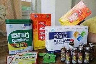 老人花费万买保健品是谁惹的祸