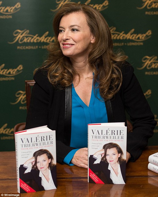 法国总统访华随行的却是前前任女友_奥朗德 法