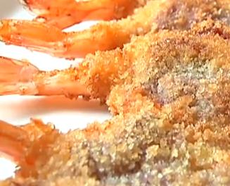 绝对美味：酥脆鲜美的紫薯虾排