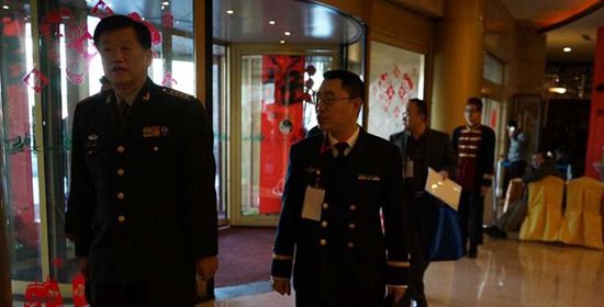 市十五届人大五次会议17日开幕 代表报到