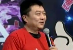 第一局：青岛人队4：0平常队