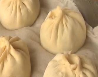 绝对美味：当季美食山菜包