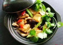 绝对美味：苦瓜焖鸡煲