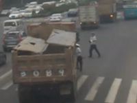 微调查：电子产品给生活带来的变化