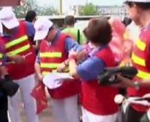 公共文明引导员 让交通变得更加有序顺畅