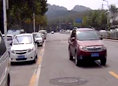 连撞两人开车逃跑 15小时后肇事司机归案