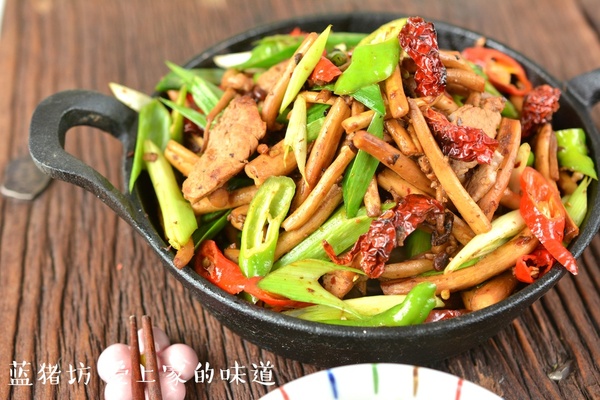 啥菜补肾最好 14484086_742028.jpg