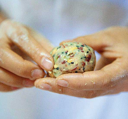 绝对美味：手工制作月饼